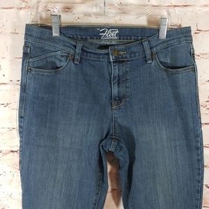 8 Old Navy The Flirt Womens Jeans